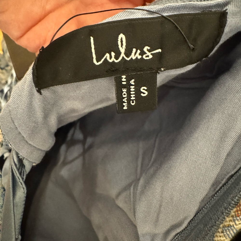 NWT Lulu's Elegant Blue and Green Dress - Picture 3 of 4